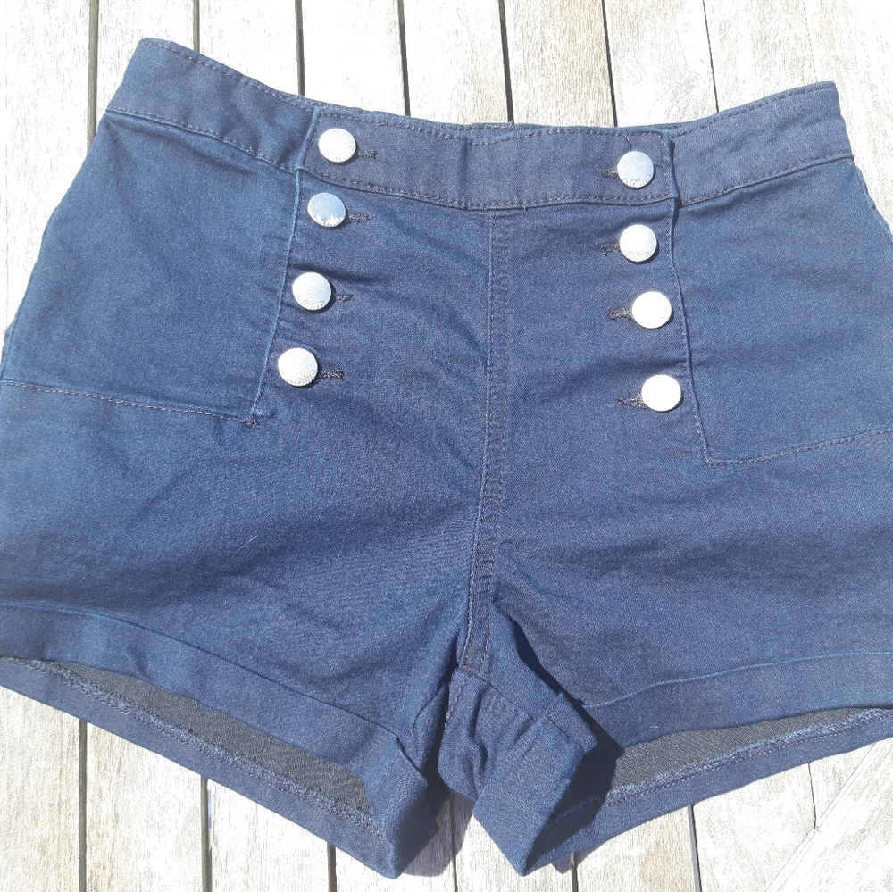 High waist double button sailor shorts